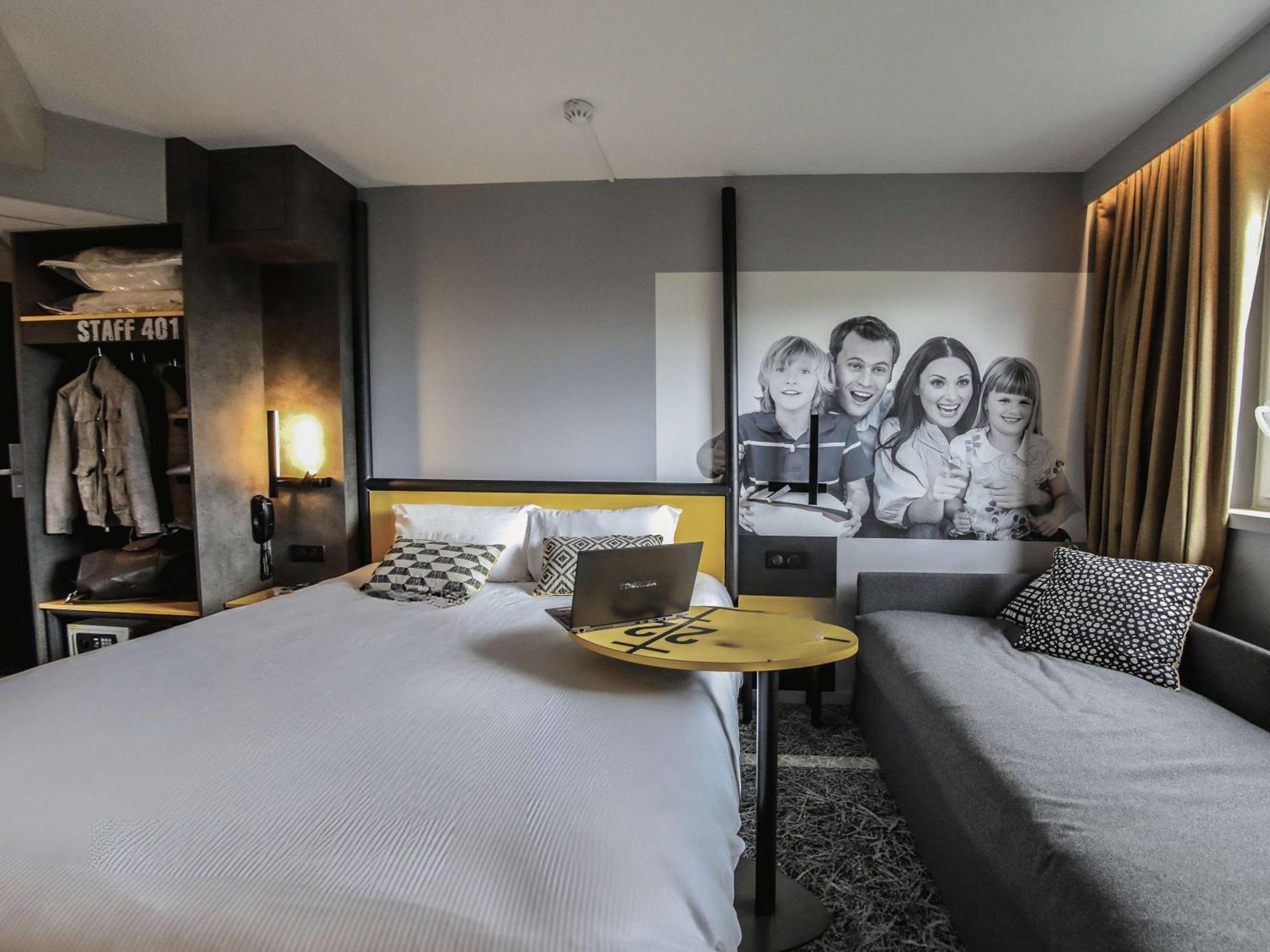 Ibis Styles Clermont-Ferrand Republique Hotel Bagian luar foto