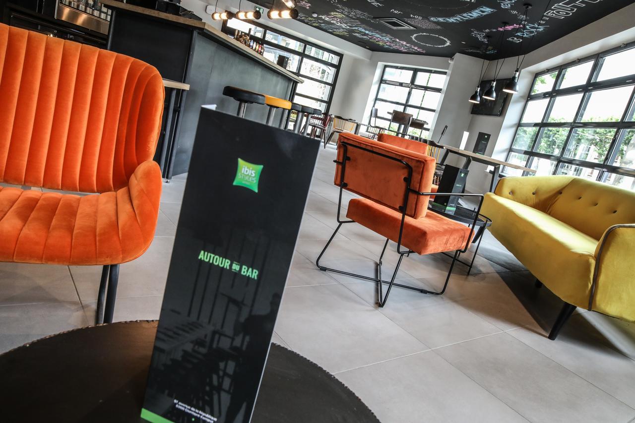 Ibis Styles Clermont-Ferrand Republique Hotel Bagian luar foto
