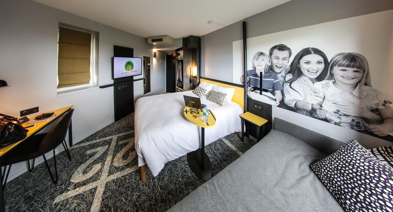 Ibis Styles Clermont-Ferrand Republique Hotel Bagian luar foto